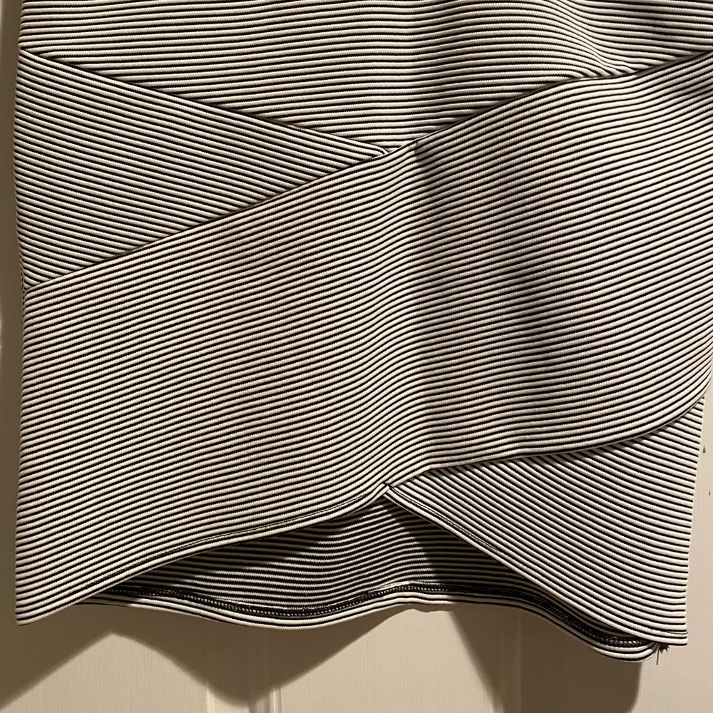 Forever 21 Striped Mini Skirt - Picture 2 of 5